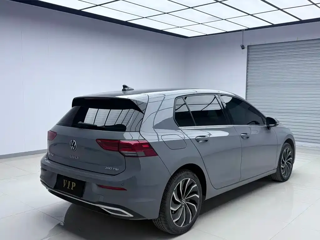 Volkswagen Golf 2021 из CN, фото 10