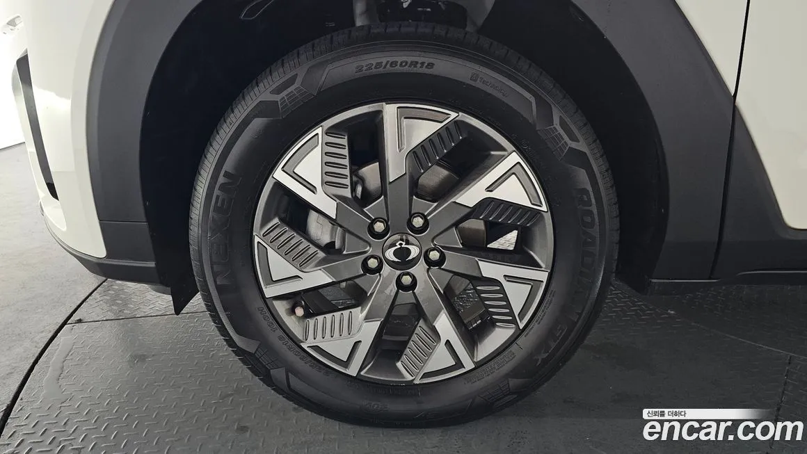 KG Mobility (Ssangyong) Torres 2024 из KR, фото 9