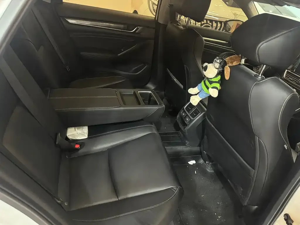 Honda Accord 2022 из CN, фото 2