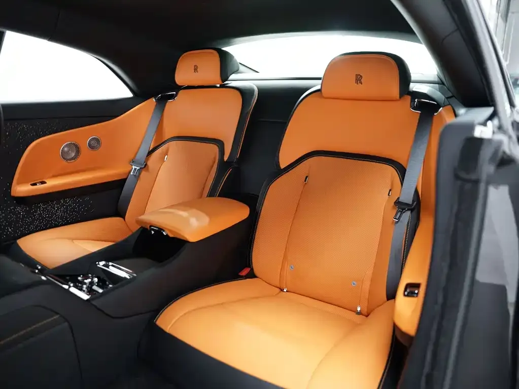 Rolls-Royce Phantom 2024 из CN, фото 3