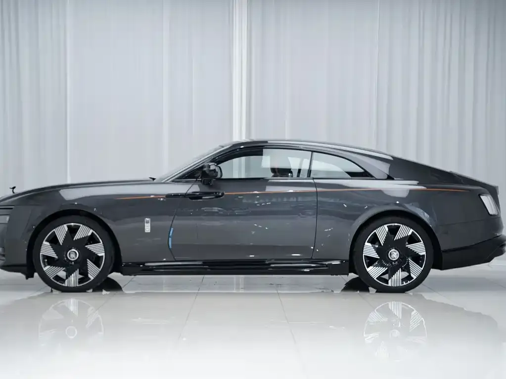 Rolls-Royce Phantom 2024 из CN, фото 2