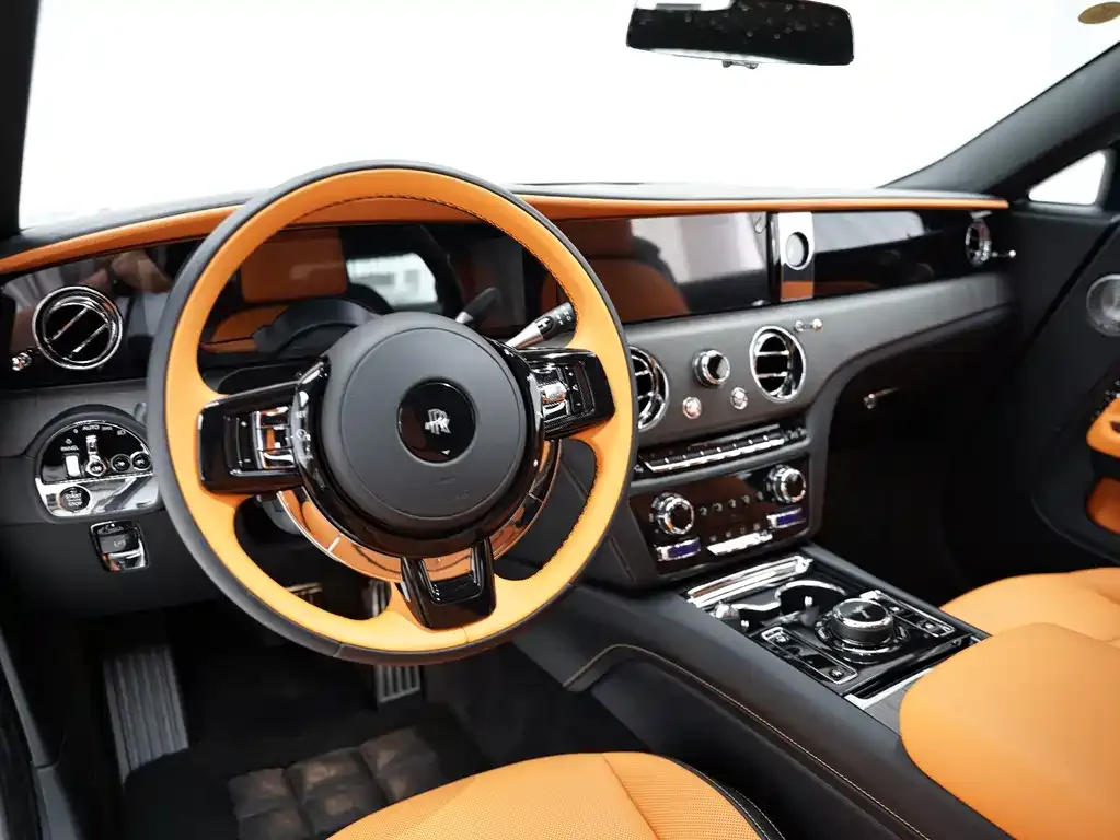 Rolls-Royce Phantom 2024 из CN, фото 4