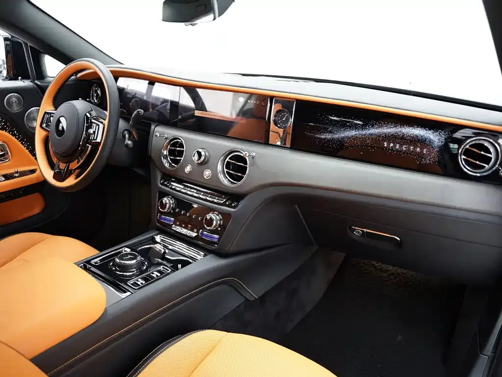 Rolls-Royce Phantom 2024 из CN, фото 9