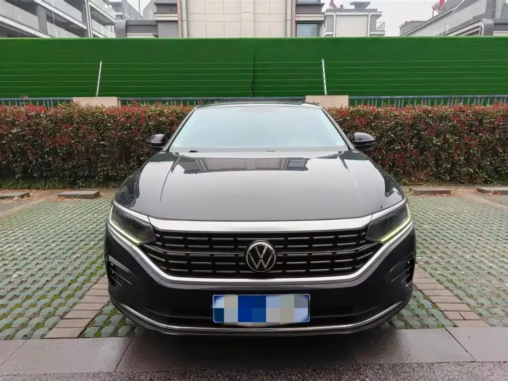 Volkswagen Passat — фото 8