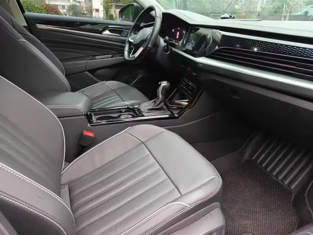 Volkswagen Passat — фото 7