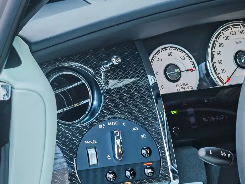 Rolls-Royce Wraith 2023 из CN, фото 9