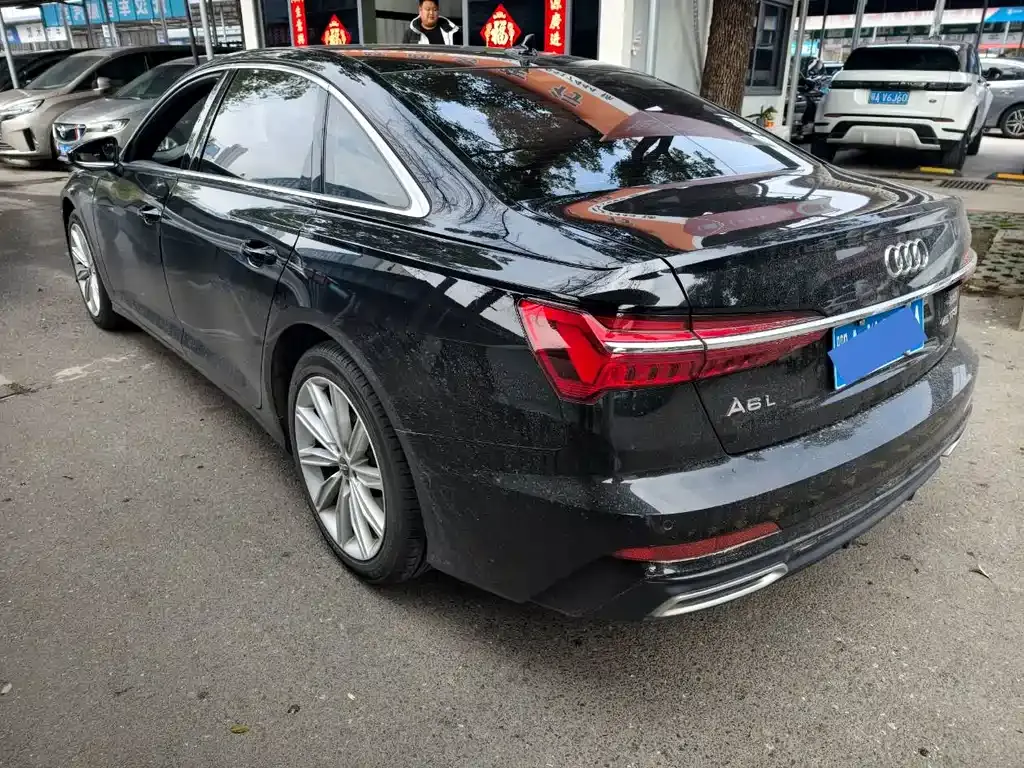 Audi A6L 2021 из CN, фото 3
