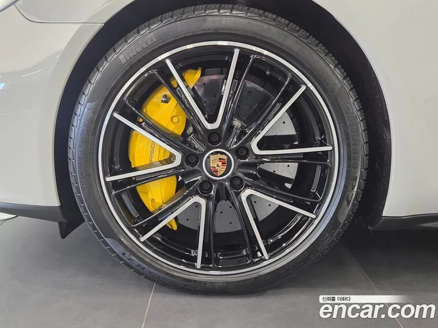 Porsche Panamera 2023 из KR, фото 10
