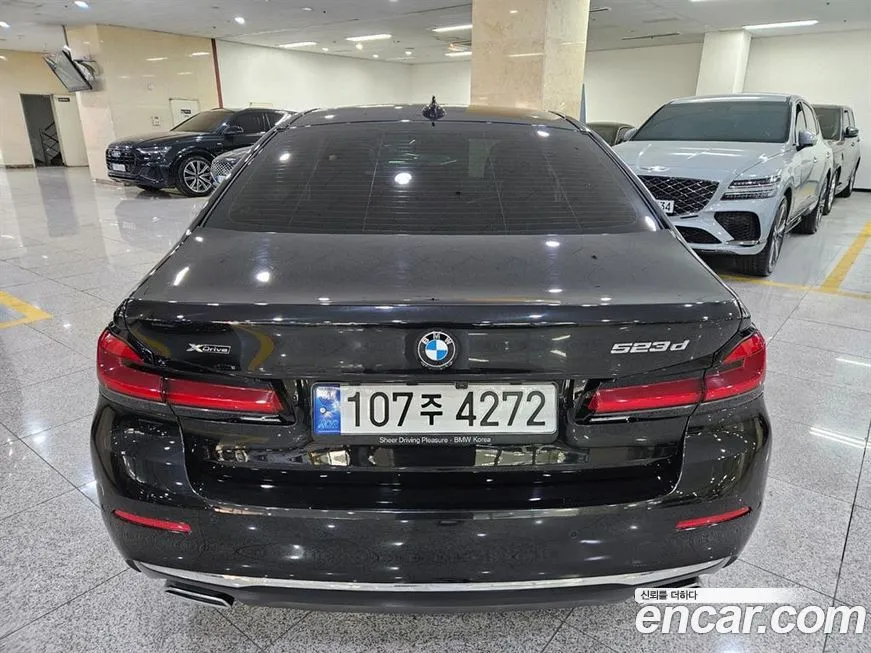BMW 5-Series 2022 из KR, фото 6