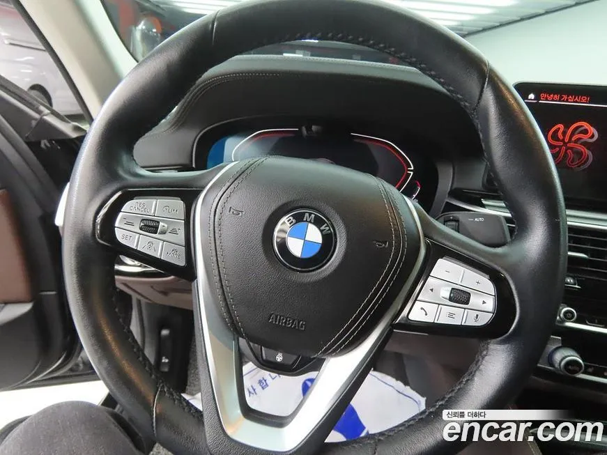 BMW 5-Series 2022 из KR, фото 3