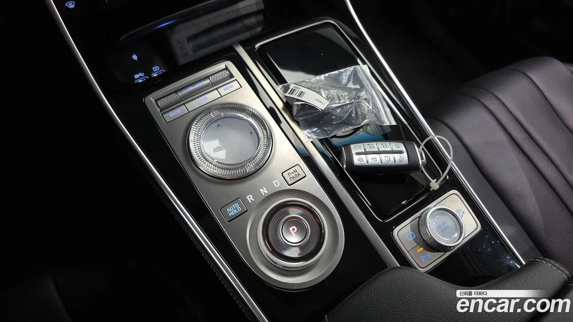 Genesis GV80 — фото 10