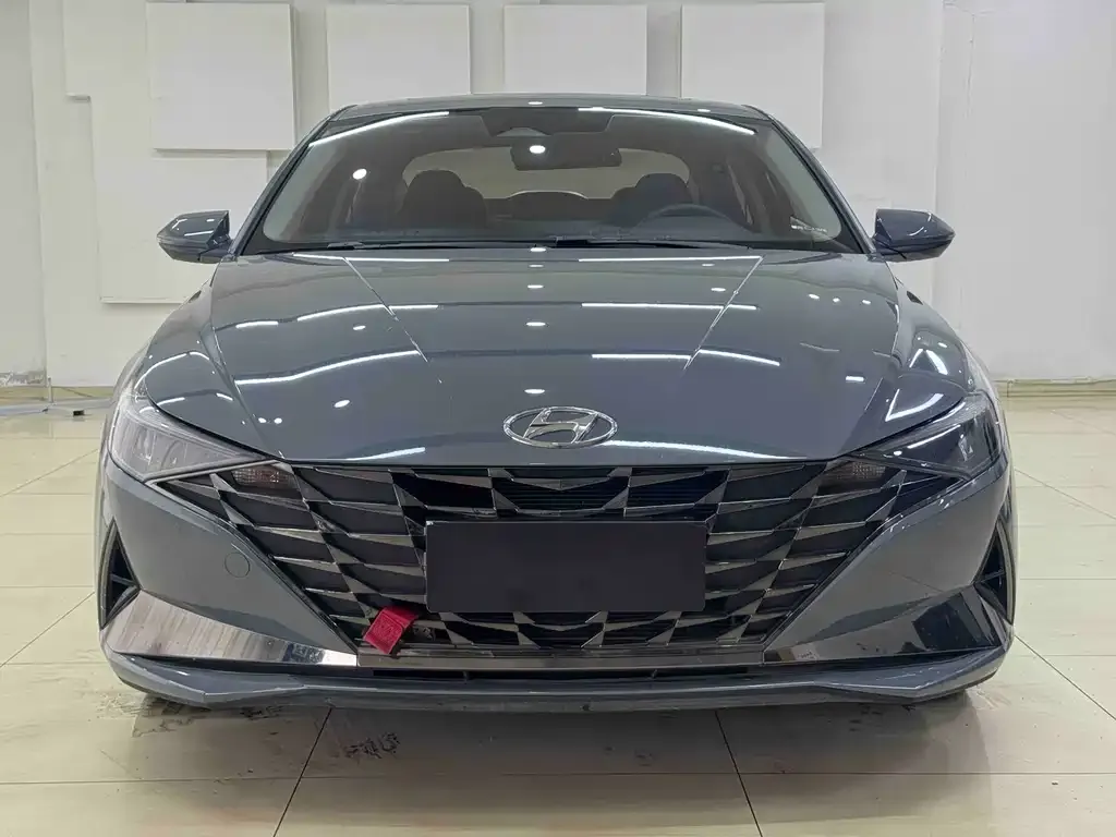 Hyundai Elantra 2022 из CN, фото 2
