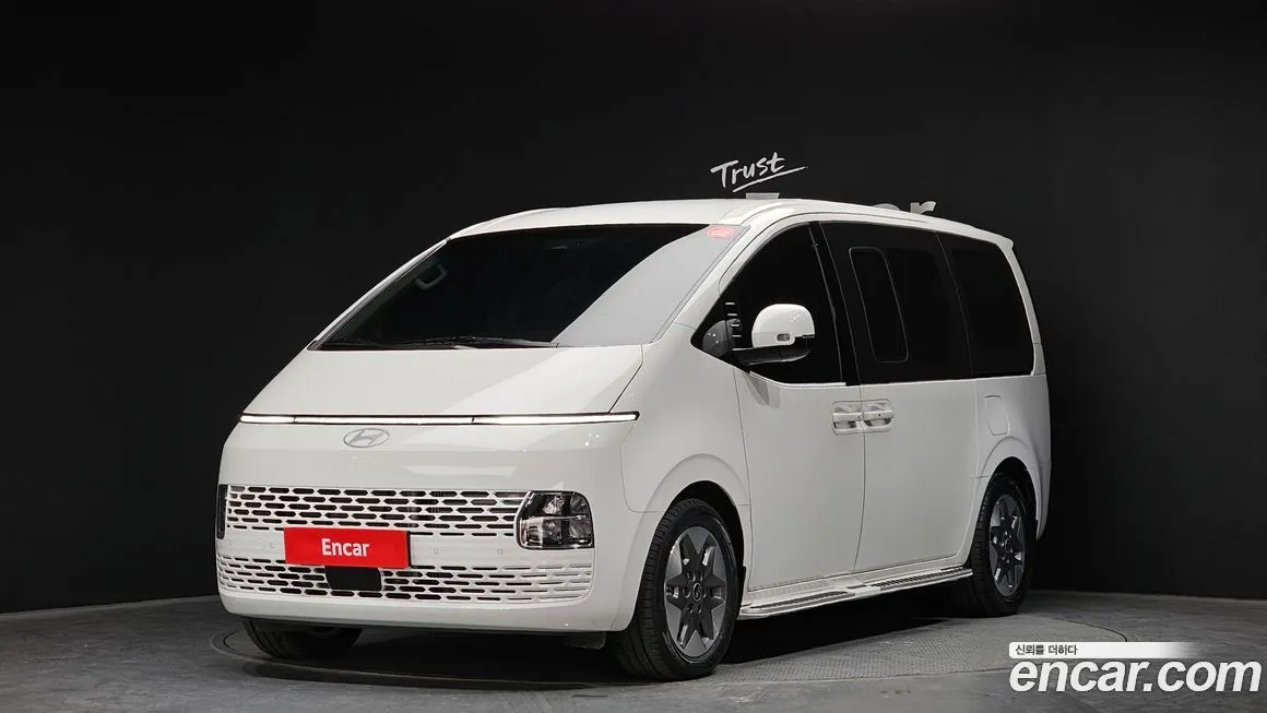 Hyundai Staria 2025 из KR, фото 1