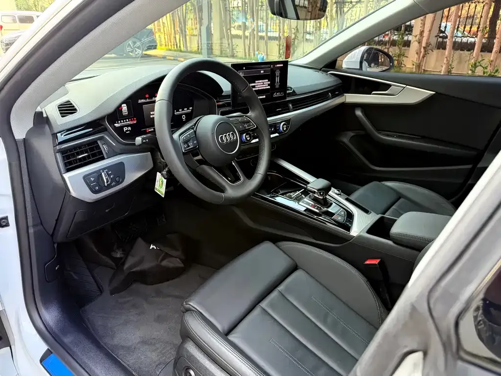Audi A5 (Import) — фото 9