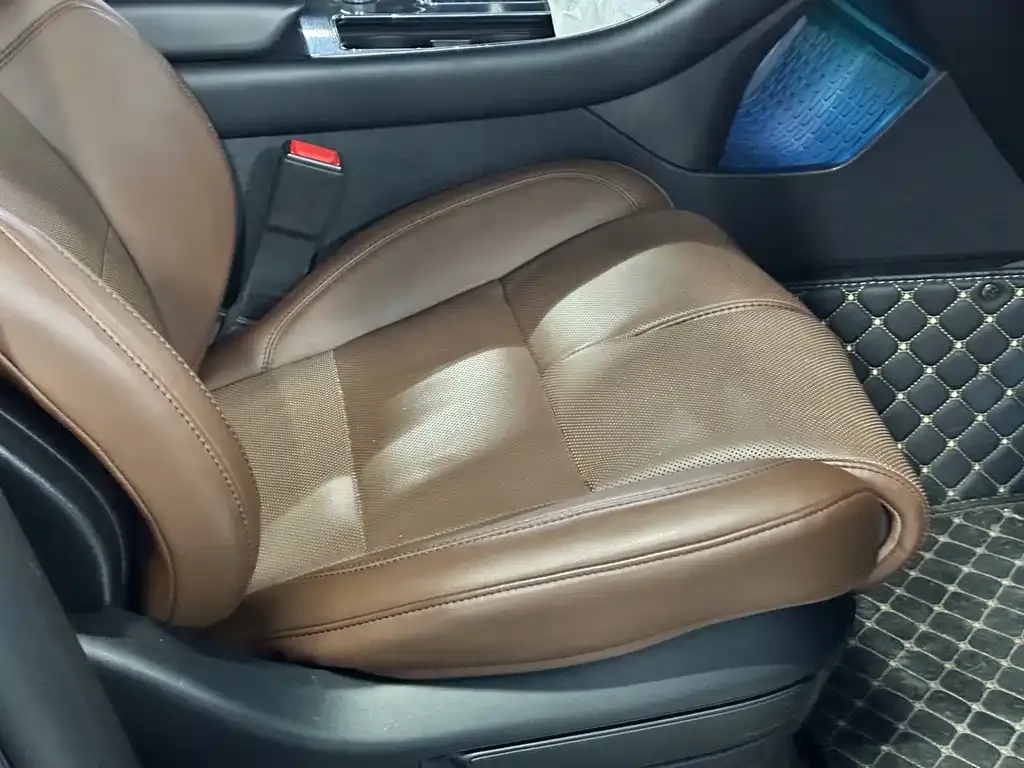 Lincoln Aviator 2022 из CN, фото 9