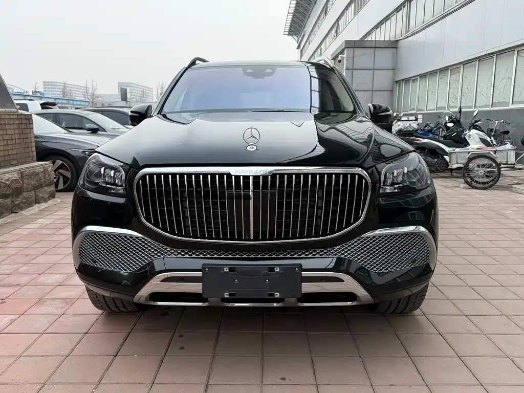 Mercedes-Benz GLS — фото 5