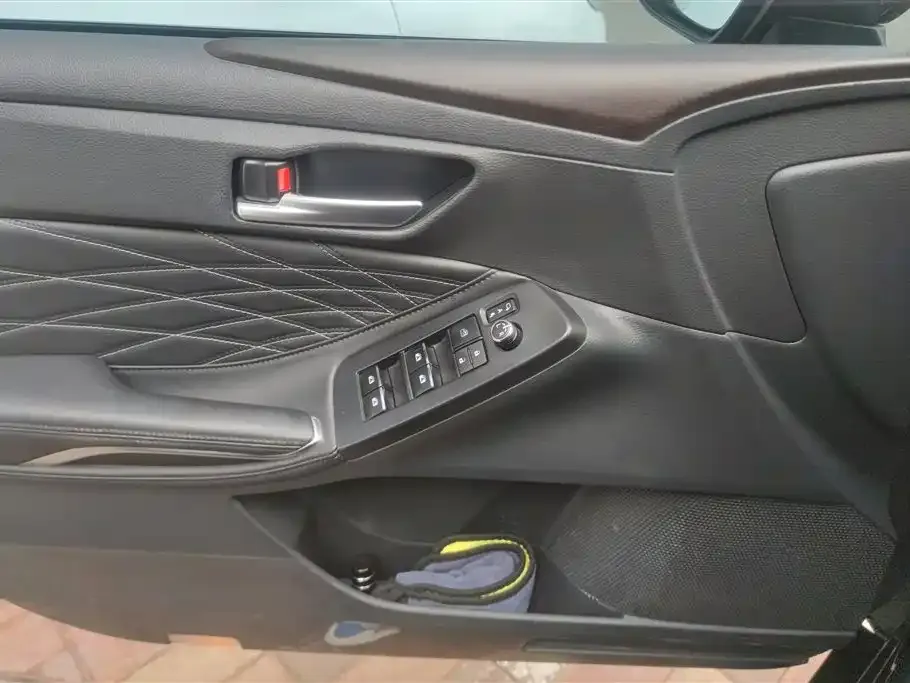 Toyota Avalon 2021 из CN, фото 2
