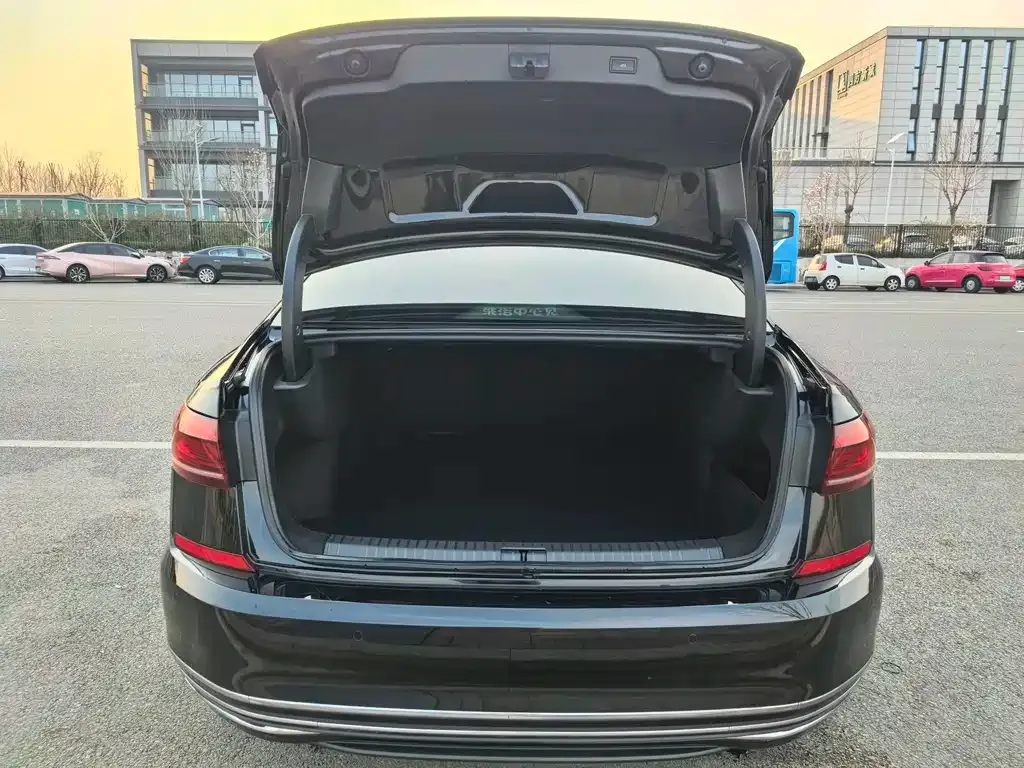 Volkswagen Passat — фото 10