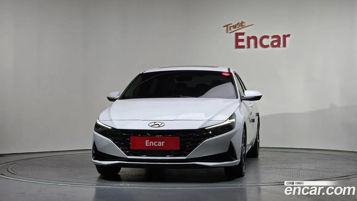 Hyundai AVANTE — фото 2