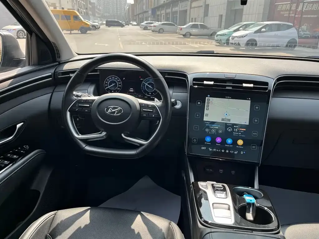 Hyundai Tucson — фото 2