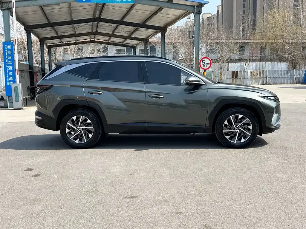 Hyundai Tucson — фото 9