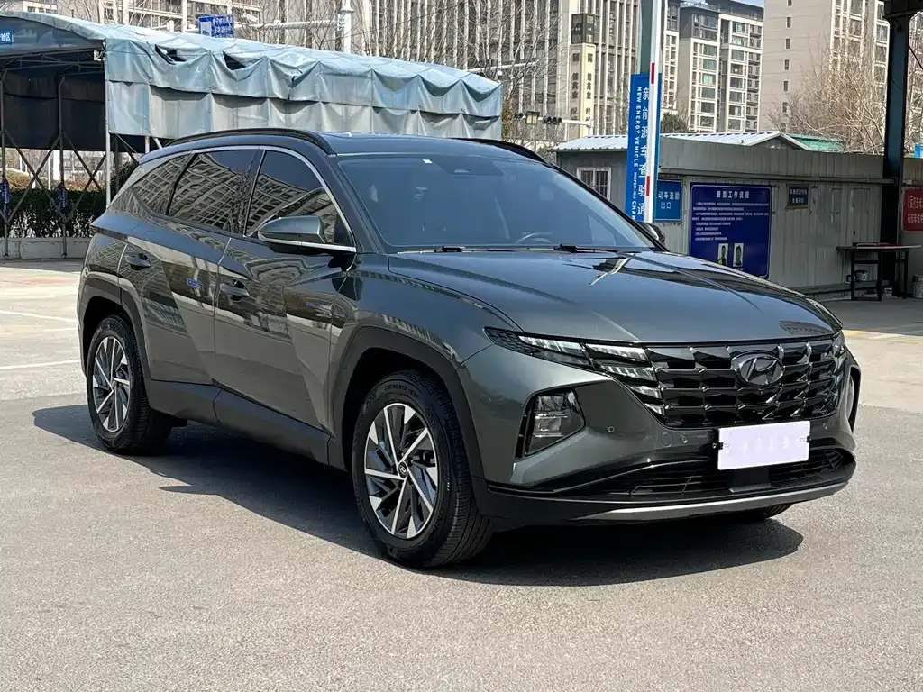 Hyundai Tucson — фото 10