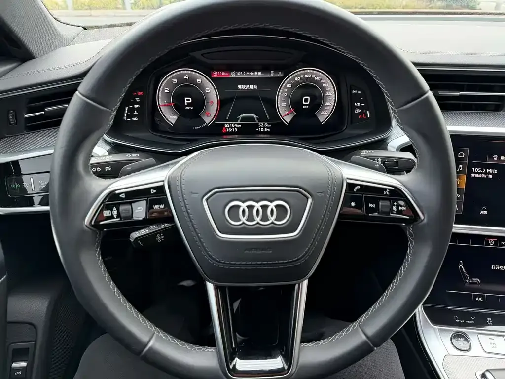 Audi A6L — фото 7