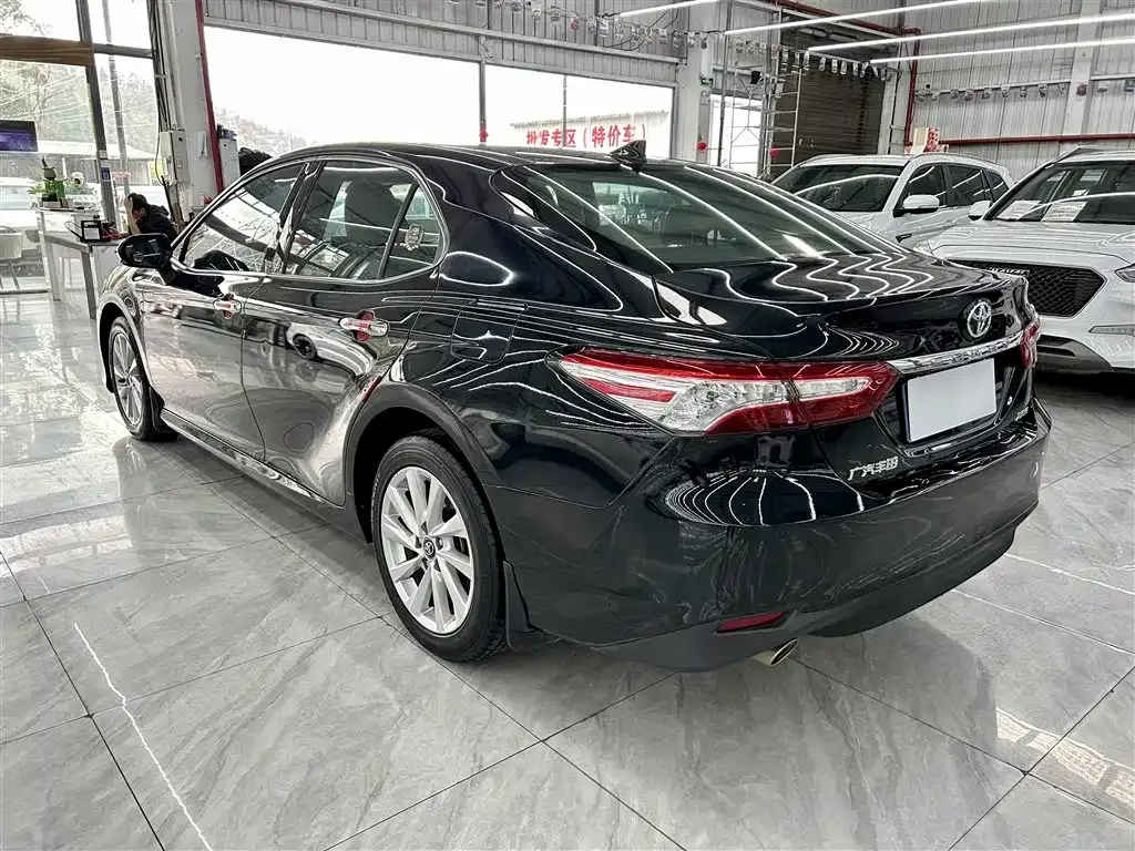Toyota Camry 2022 из CN, фото 5