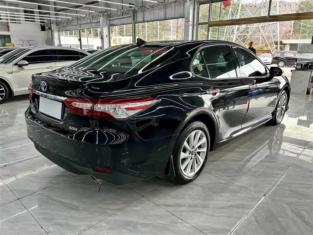 Toyota Camry 2022 из CN, фото 10
