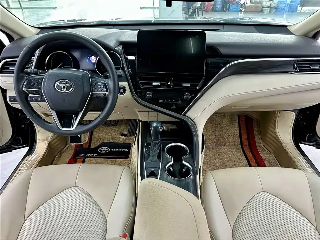 Toyota Camry 2022 из CN, фото 4