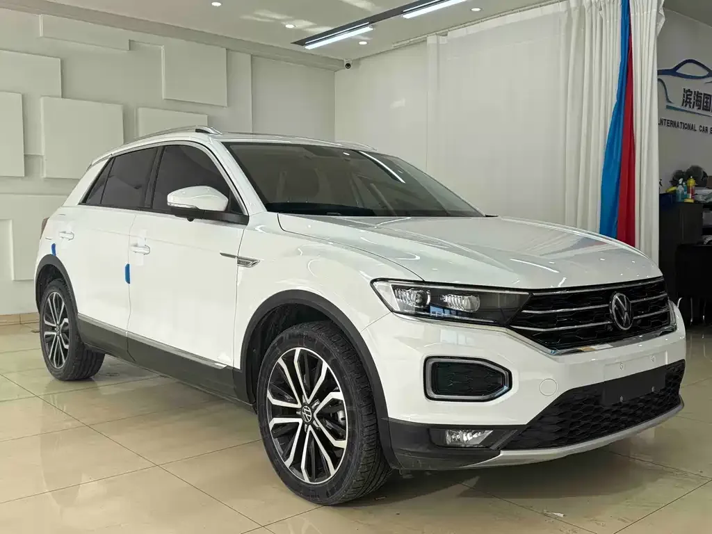 Volkswagen T-Roc 2021 из CN, фото 2