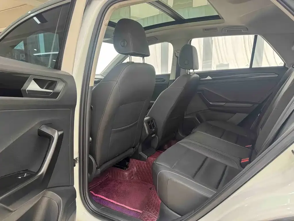 Volkswagen T-Roc 2021 из CN, фото 6