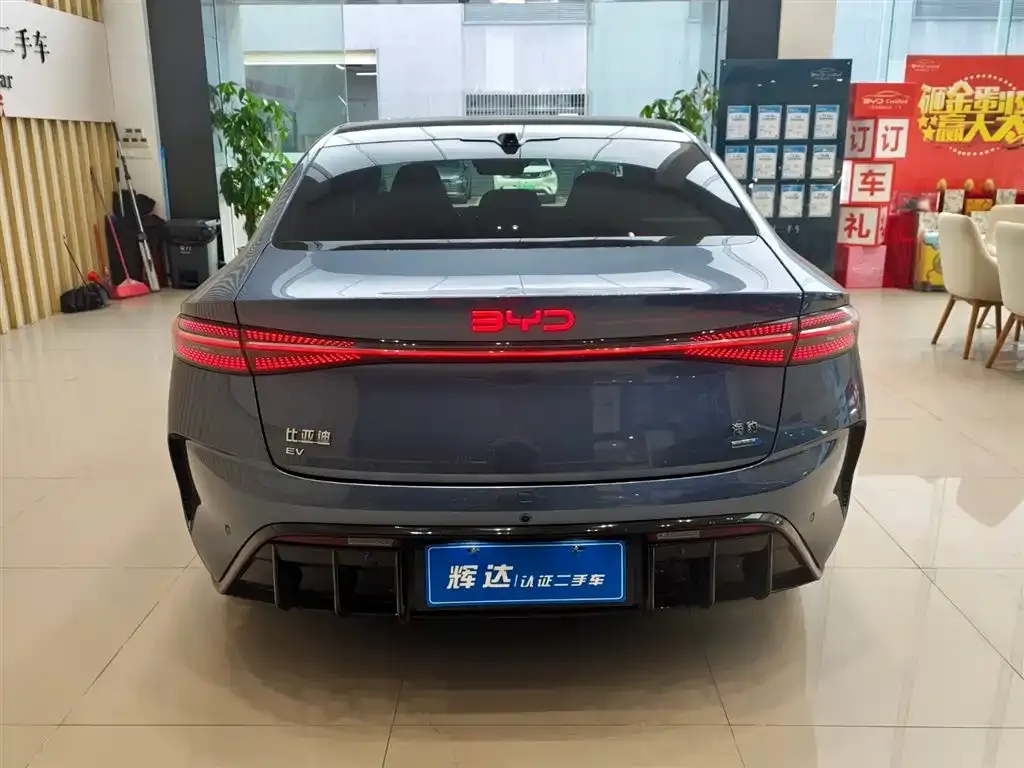 BYD Seal — фото 7