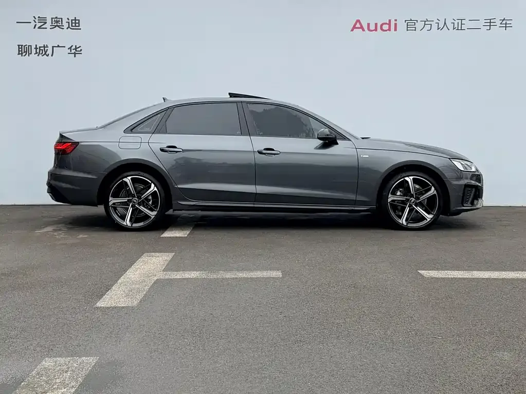 Audi A4L 2024 из CN, фото 4