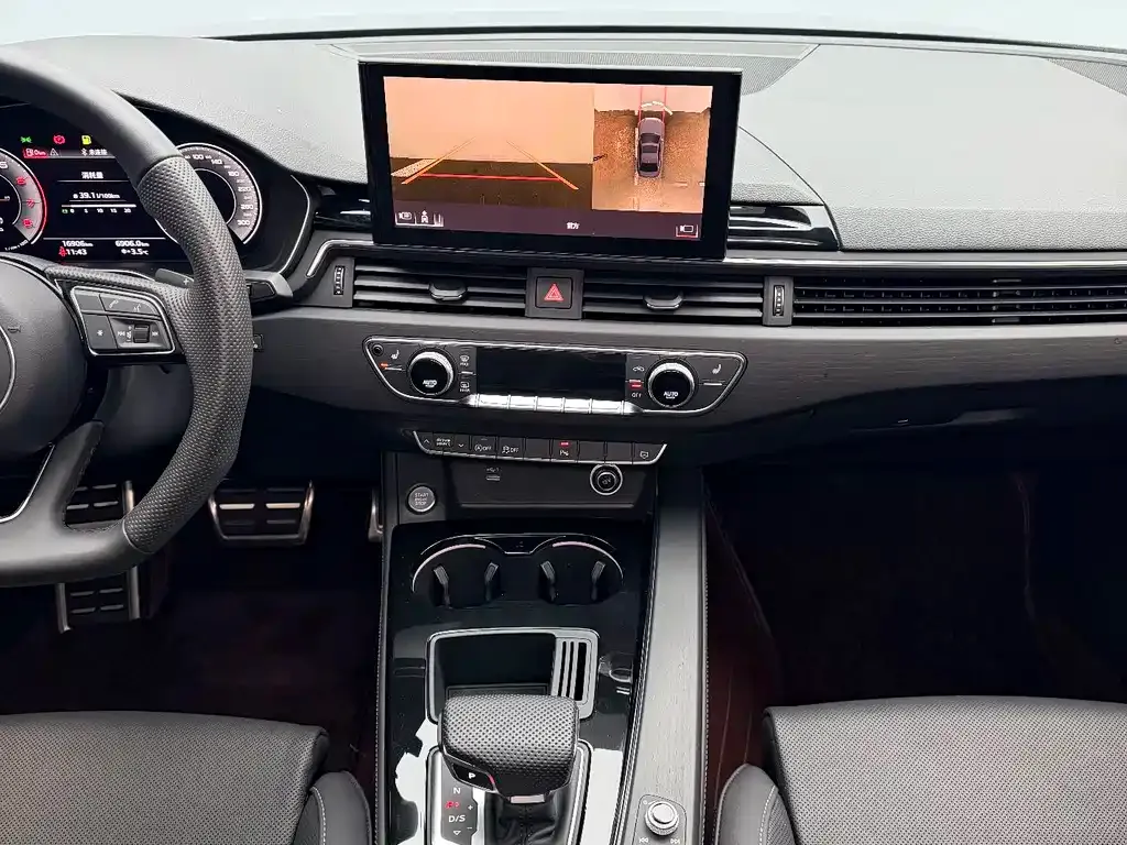 Audi A4L 2024 из CN, фото 9
