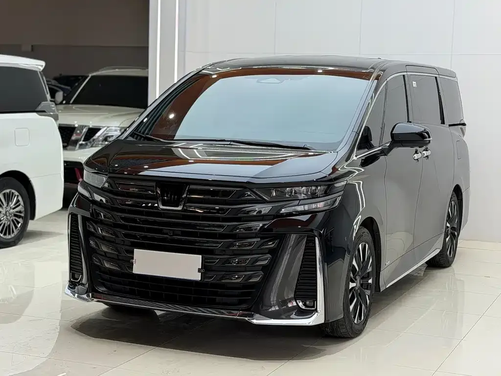 Toyota Vellfire — фото 8