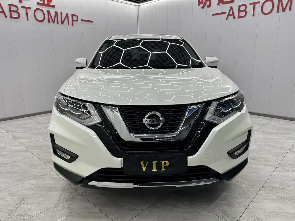 Nissan X-Trail — фото 4