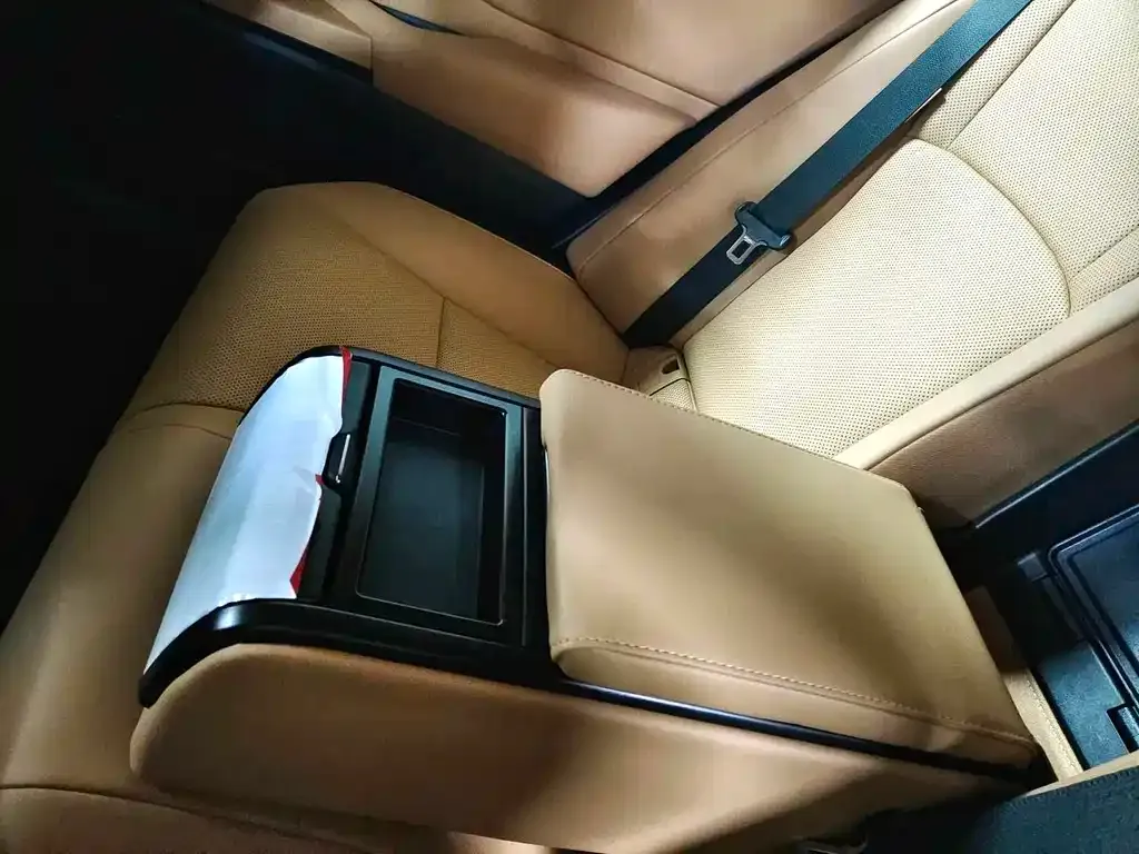 Lexus ES 2026 из CN, фото 10
