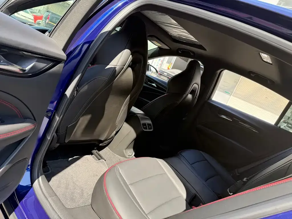 Buick Regal 2022 из CN, фото 8