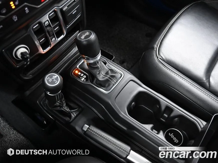 Jeep Wrangler 2021 из KR, фото 4
