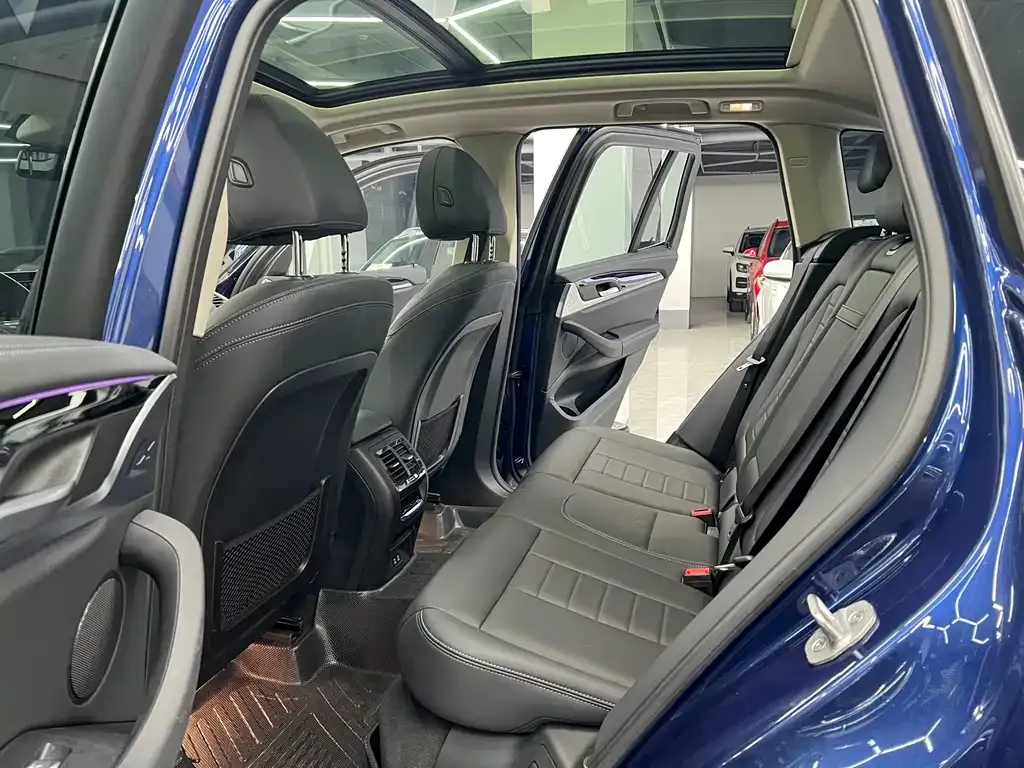 BMW X3 2021 из CN, фото 9