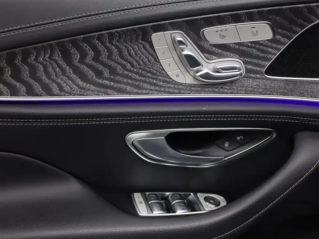 Mercedes-Benz AMG GT — фото 10