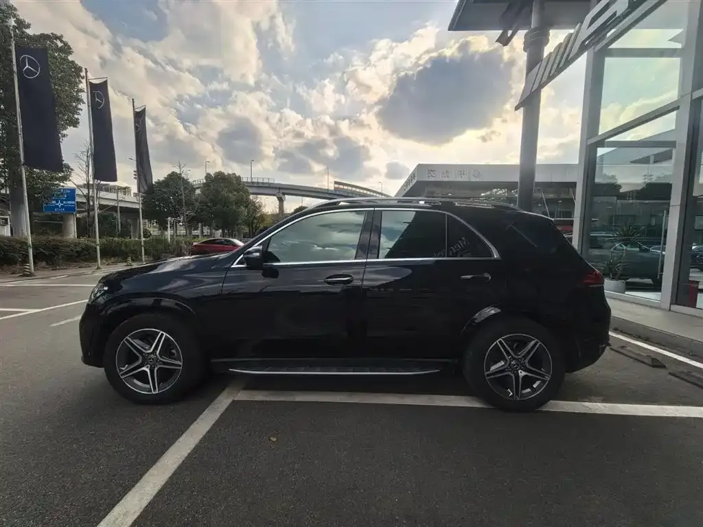 Mercedes-Benz GLE — фото 3