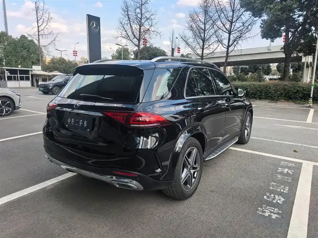 Mercedes-Benz GLE — фото 7