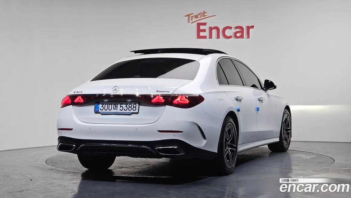 Mercedes-Benz E-Class 2025 из KR, фото 2