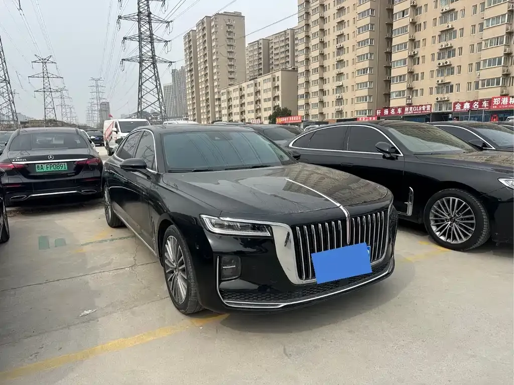 Hongqi H9 — фото 1