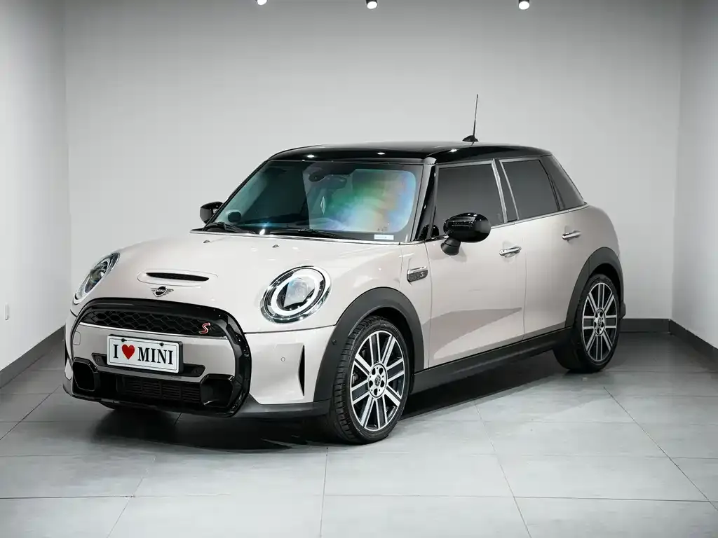 MINI Cooper (3-door) 2022 из CN, фото 1