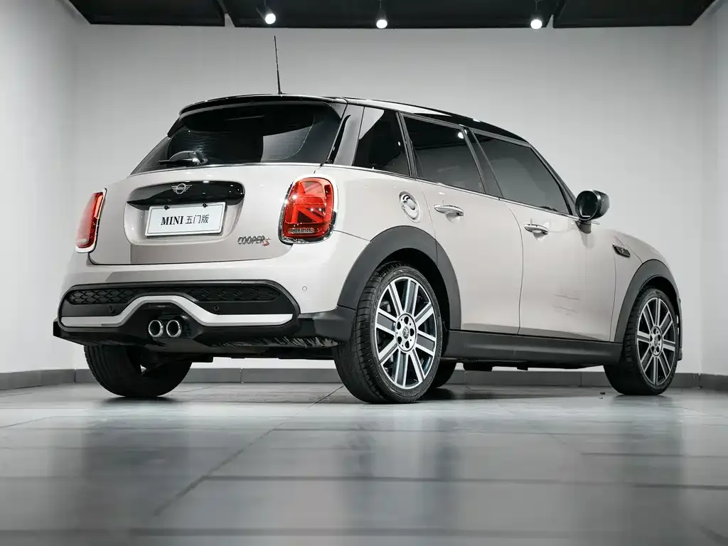 MINI Cooper (3-door) 2022 из CN, фото 4