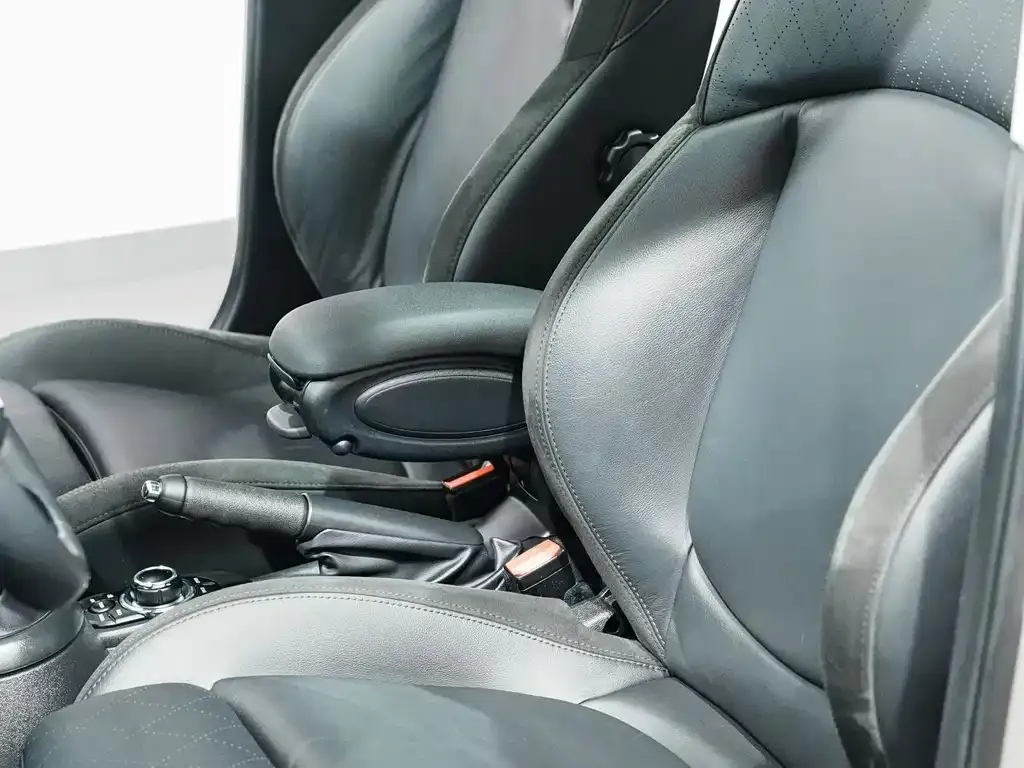 MINI Cooper (3-door) 2022 из CN, фото 7