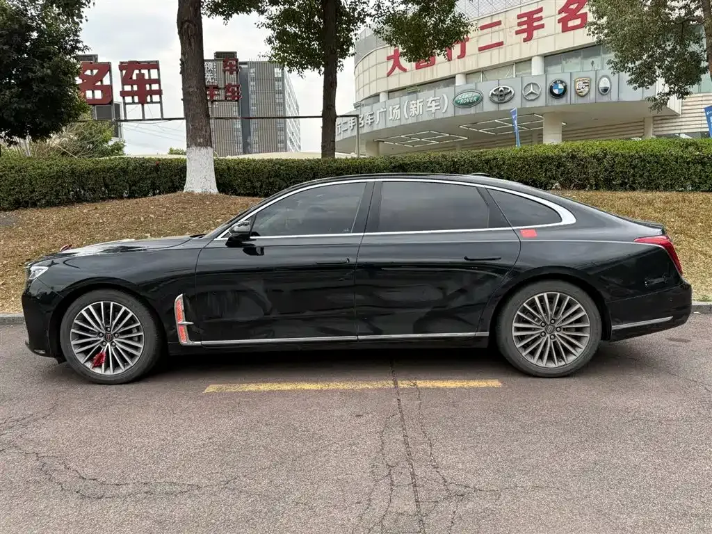 Hongqi H9 — фото 7